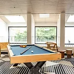فندق Parc Du Landreau 4*