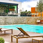Parc Du Landreau فندق ليزيربييه