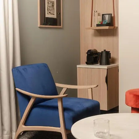 Hotel Parc Du Landreau 4*