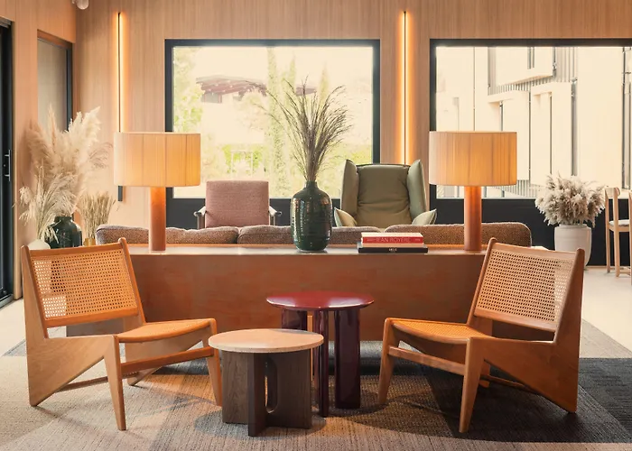 Parc Du Landreau Hotel 4*