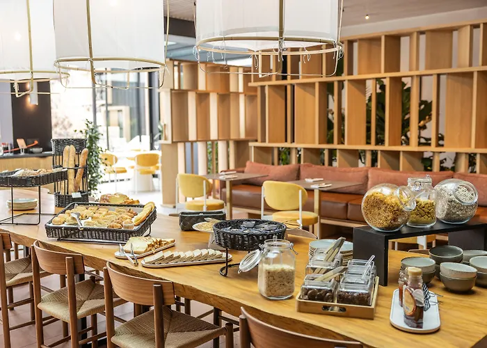 Hotel Parc Du Landreau 4*