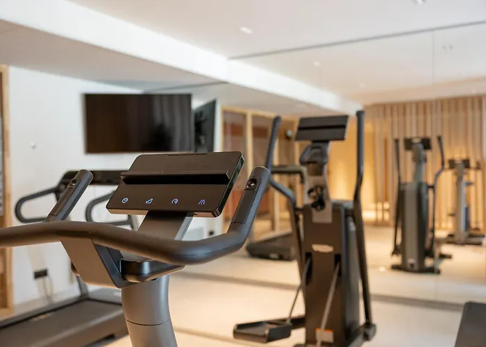 Hotel Parc Du Landreau 4*